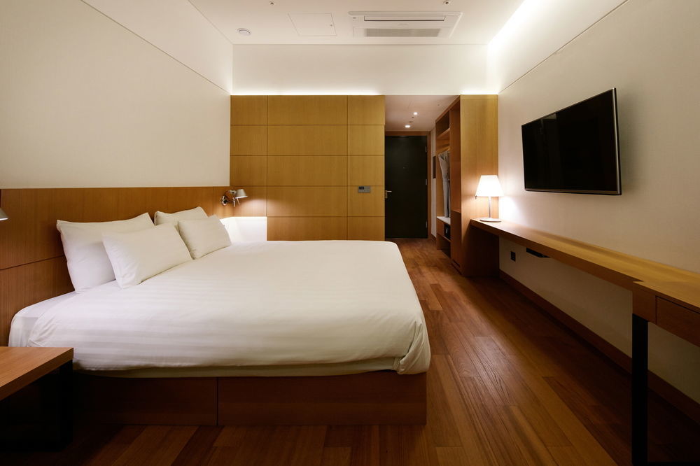 Standard Hotel Seoul Exterior photo