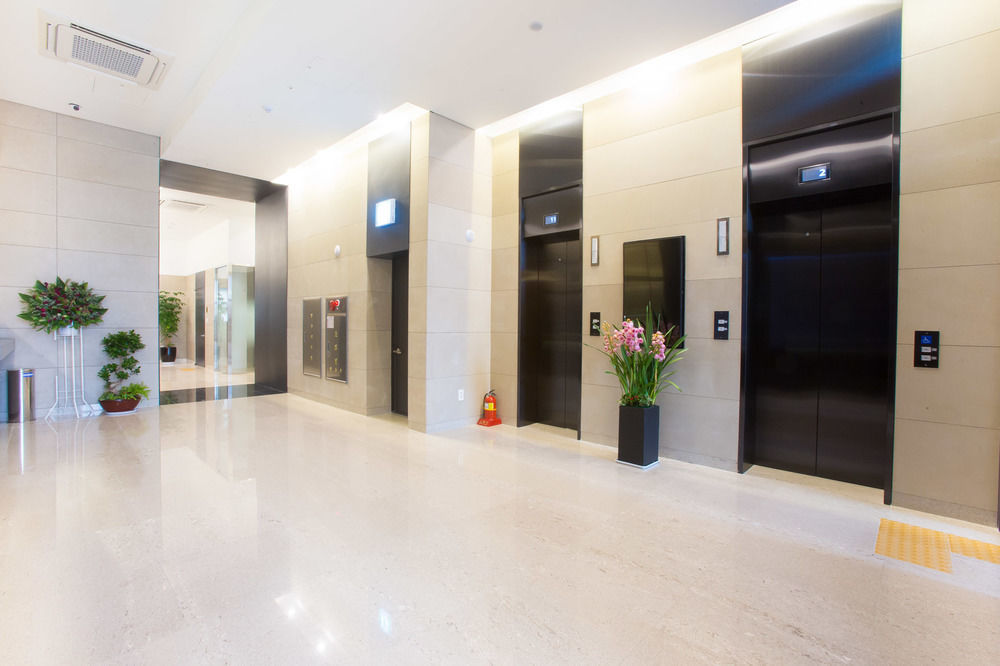 Standard Hotel Seoul Exterior photo