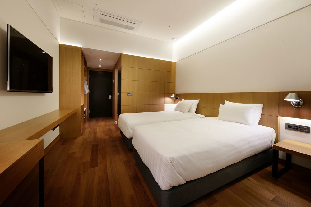 Standard Hotel Seoul Exterior photo