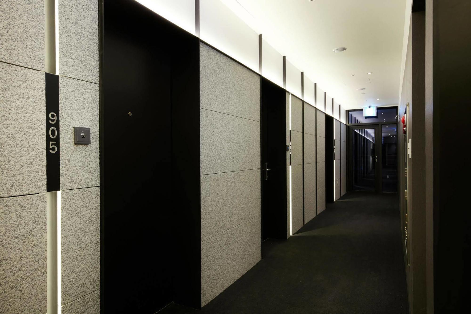 Standard Hotel Seoul Exterior photo