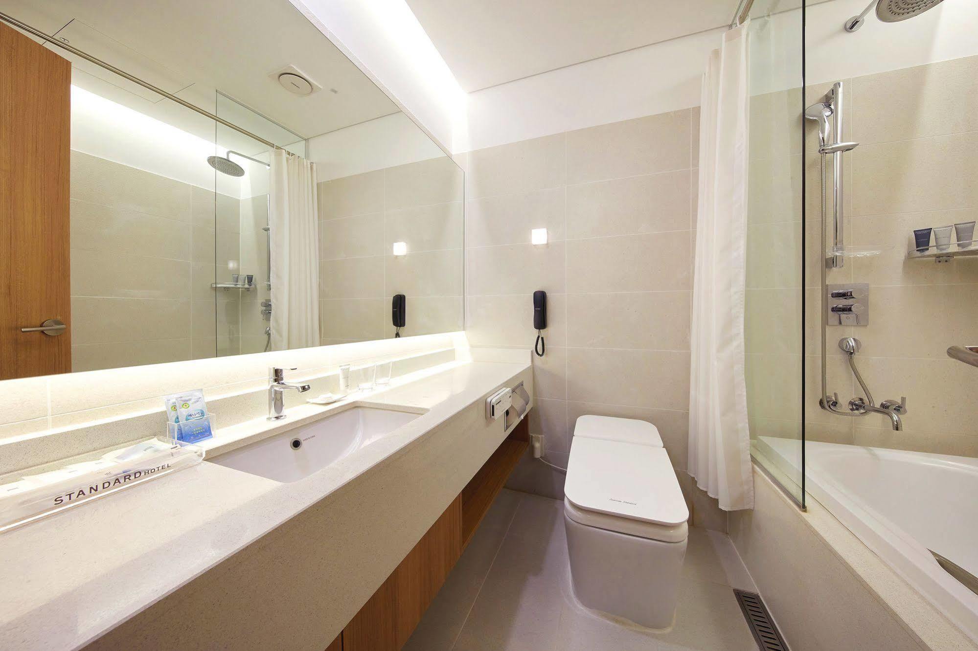 Standard Hotel Seoul Exterior photo