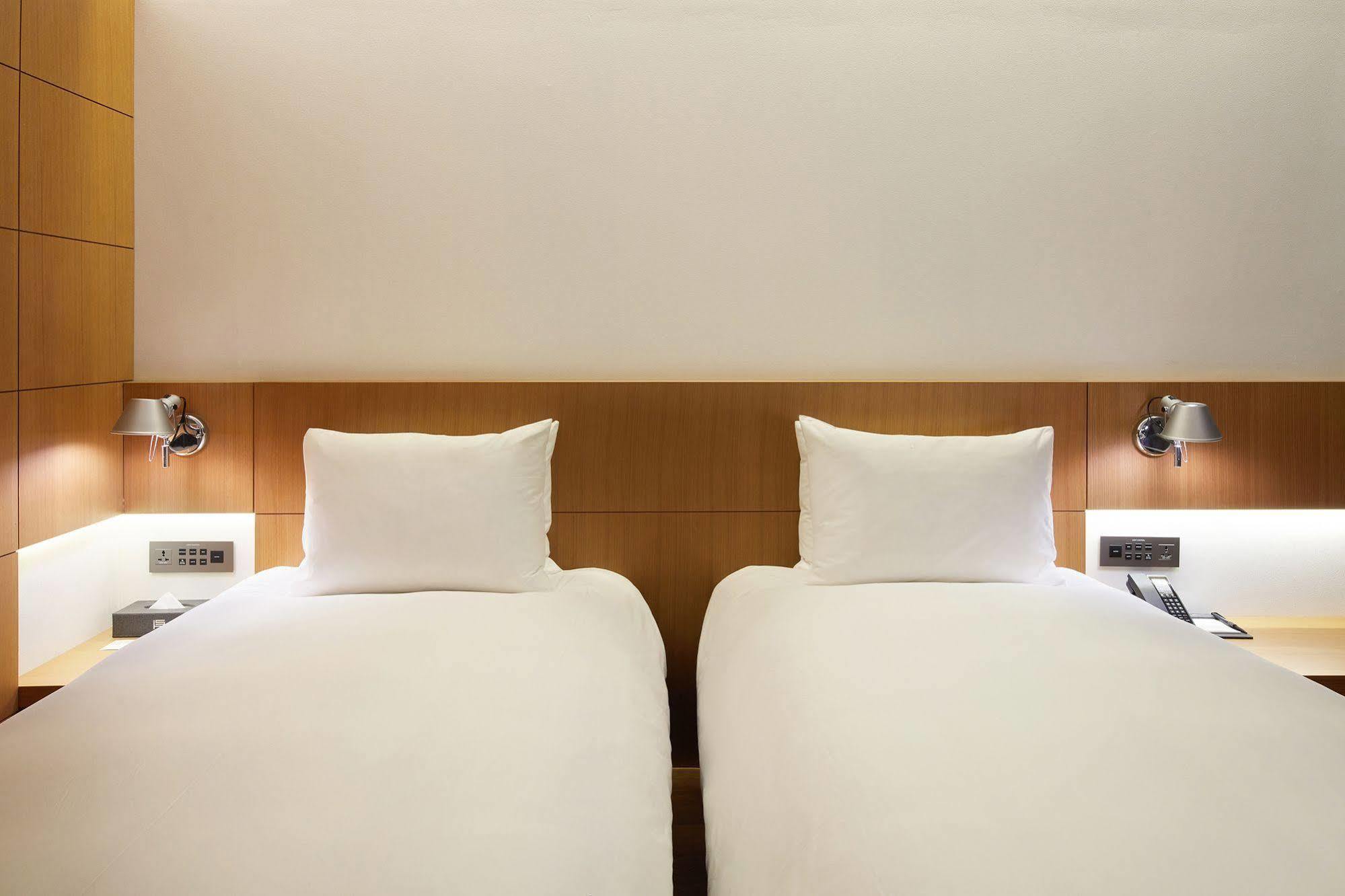Standard Hotel Seoul Exterior photo